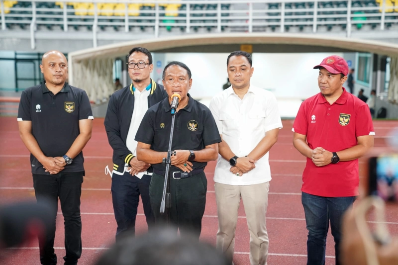 Menpora Amali: Hanya Ada Catatan Minor dari FIFA Terkait Kondisi Stadion GBT