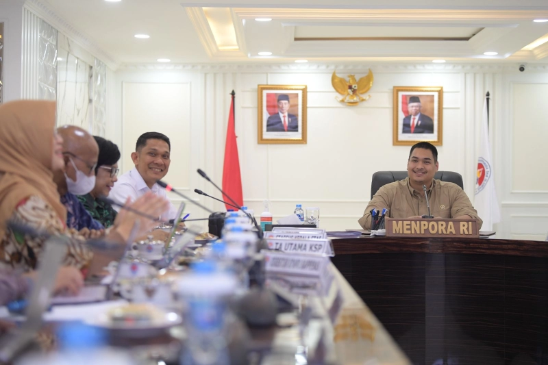 Menpora Dito Bahas Percepatan Manajemen Talenta Nasional Bersama Deputi II KSP