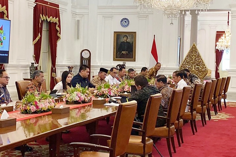 Presiden Jokowi Pimpin Rapat Bahas Persiapan PON XXI Aceh-Sumut