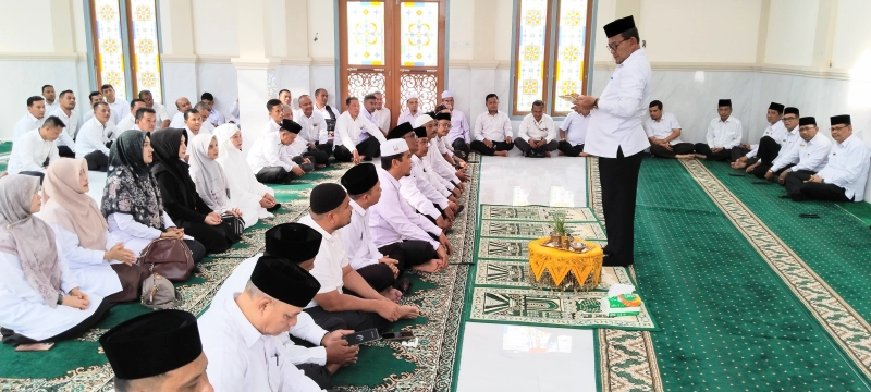 Ini Enam Pesan Penting Kakanwil Kemenag Aceh pada Petugas Haji dan Jemaah