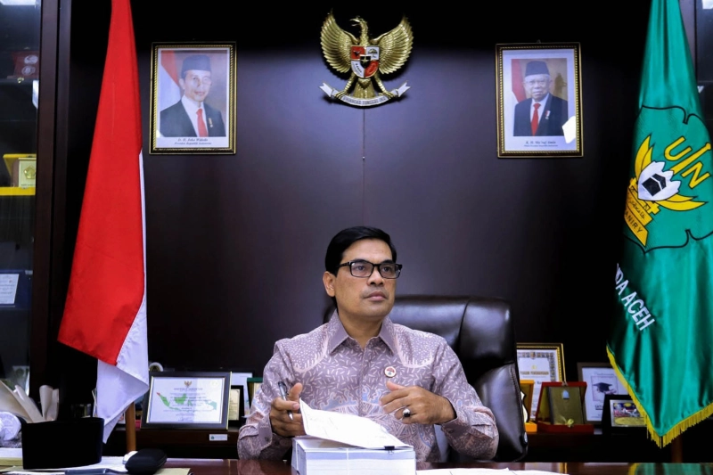 Dukung Ingub Aceh Soal Salat Berjamaah, Prof Mujiburrahman: UIN Telah Jalankan Aturan Itu 