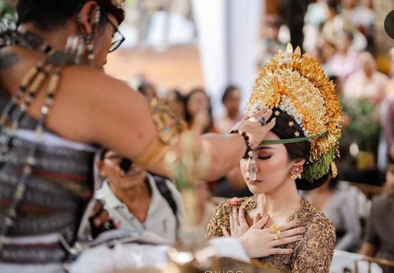 Jelang Menikah, Mahalini Jalani Jalani Prosesi Mualaf 