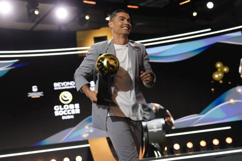 Cristiano Ronaldo Raih Dua Penghargaan Globe Soccer Awards 2024