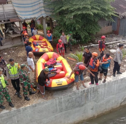 Tim SAR Gabungan Cari Lima Korban Perahu Terbalik di Aceh Tenggara