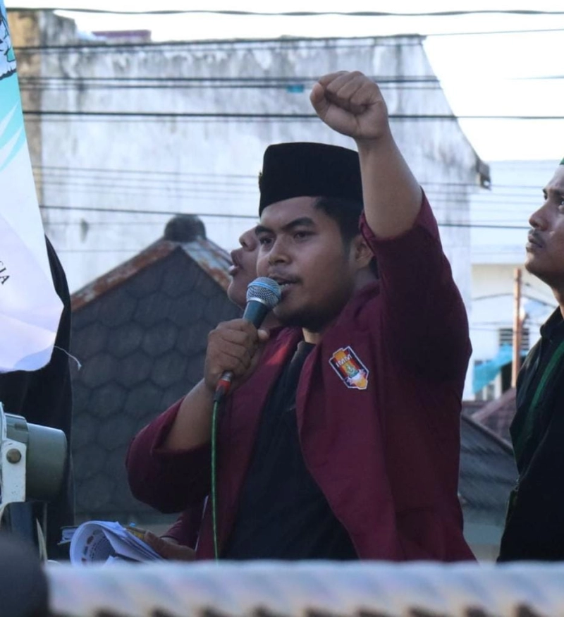 Mahasiswa Muhammadiyah Aceh Minta Kapolda Aceh Tangkap Pelempar Granat di Rumah Bustami Hamzah