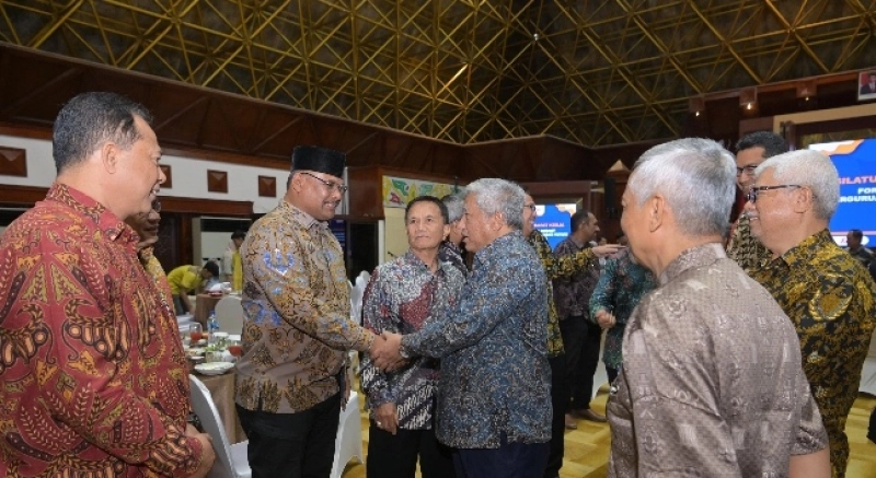 Pj Gubernur Safrizal Buka Musyawarah Forum Majelis Wali Amanat PTN-BH Indonesia