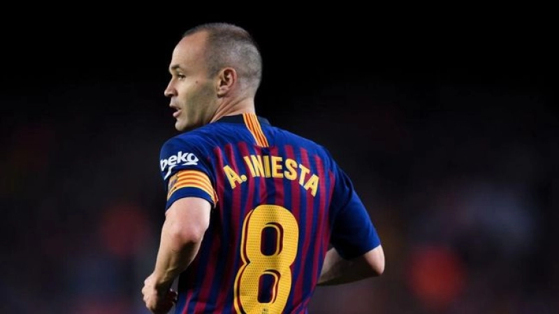 Pakai Nomor Punggung 8, Andres Iniesta Umumkan Pensiun di Tanggal 8