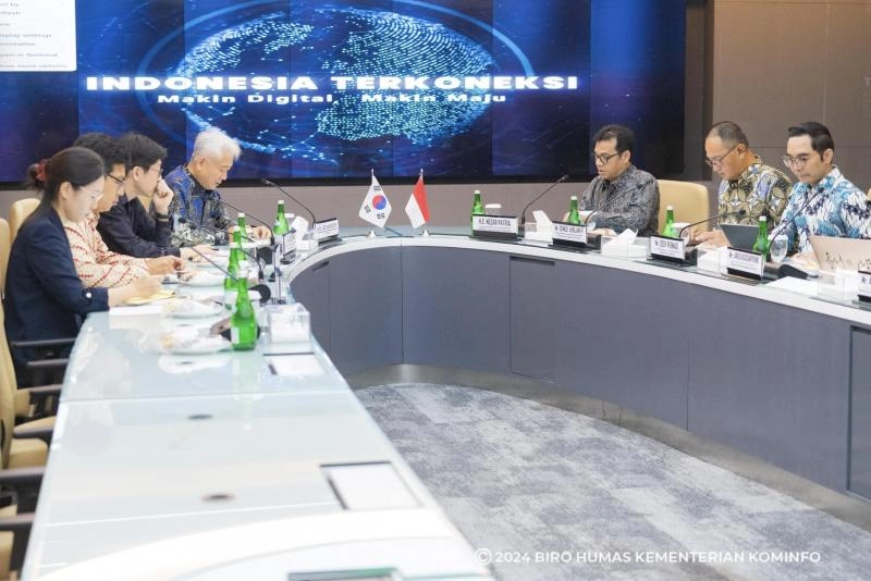 Wamenkominfo Nezar Patria dan Dubes Korsel Bahas AI Global Forum 2024