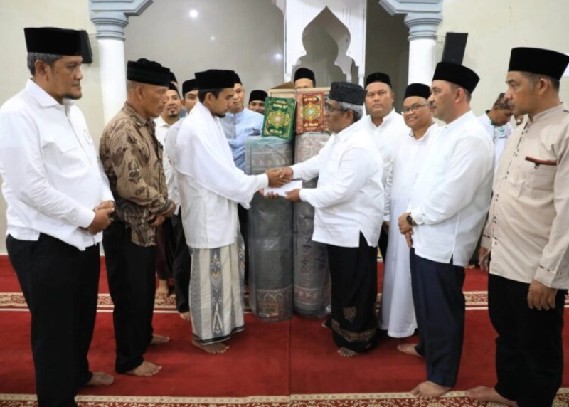 Hari Kedua Safari Ramadan, Pj Bupati Aceh Utara Turun ke Matang Lada