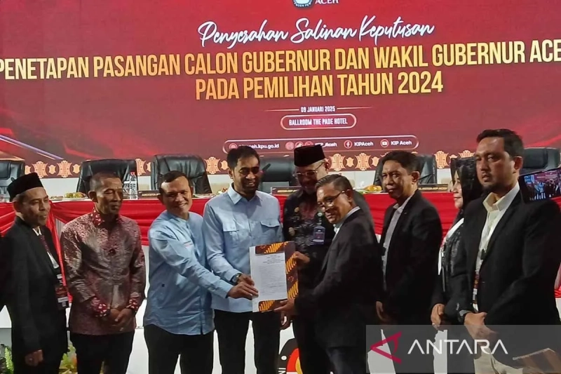 Mualem dan Dek Fadh Ditetapkan Sebagai Gubernur dan Wakil Gubernur Terpilih Pilkada 2024