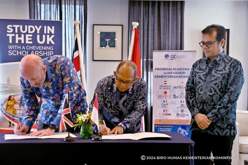 Siapkan Pemimpin Masa Depan, Wamen Nezar Patria Apresasi Kerja Sama Beasiswa Kominfo - Chevening 