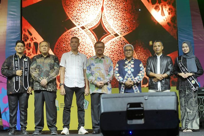 Foto Pj Sekda Buka Pameran dan Bazar Produk UMKM Aceh 