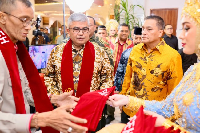 Galeri Foto Peluncuran Pemilihan Gubernur dan Wakil Gubernur Aceh 2024