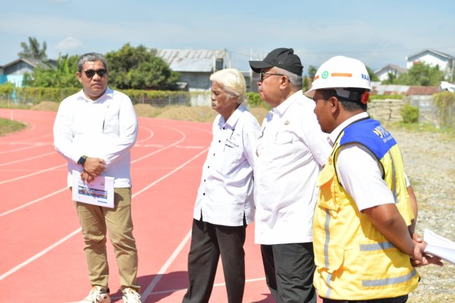 Foto-foto Pj Gubernur Aceh Tinjau Venue PON di Pidie 